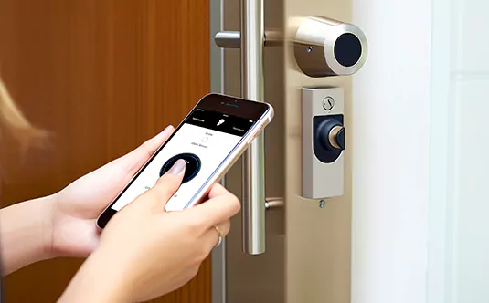 Access Management in Laval, QC