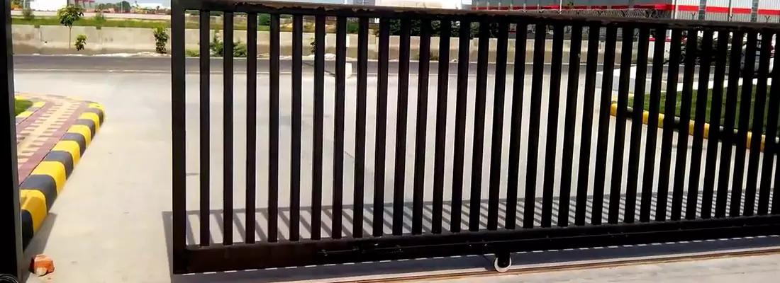 Commercial Automatic Sliding Repair and Maintenance in Laval, QC
