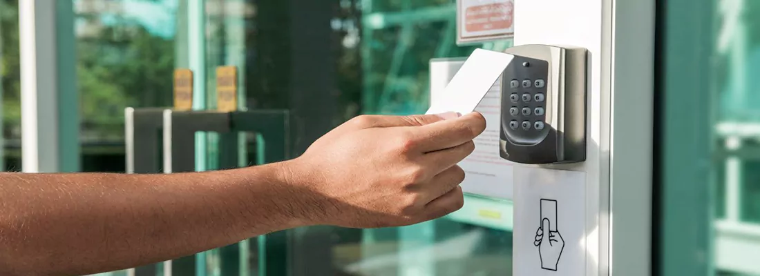 Custom Access Control Systems for Businesses in Laval, QC