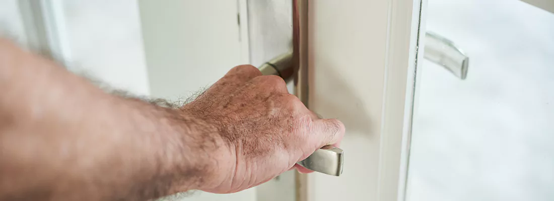 Custom Push to Lock Door Systems for Your Property in Laval, QC