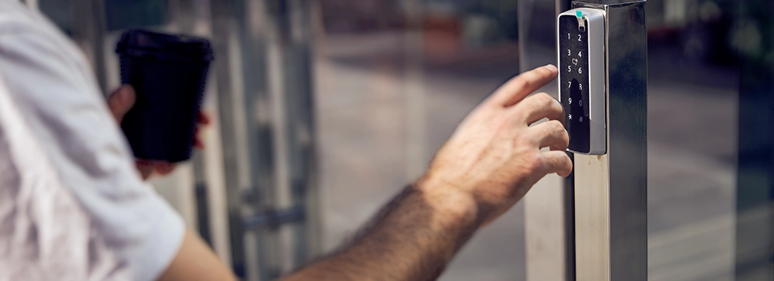 Enhance Storefront Security with Access Control Systems in Laval, QC