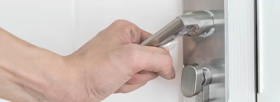 Expert Garage Door Opener Repair and Installation in Laval, QC