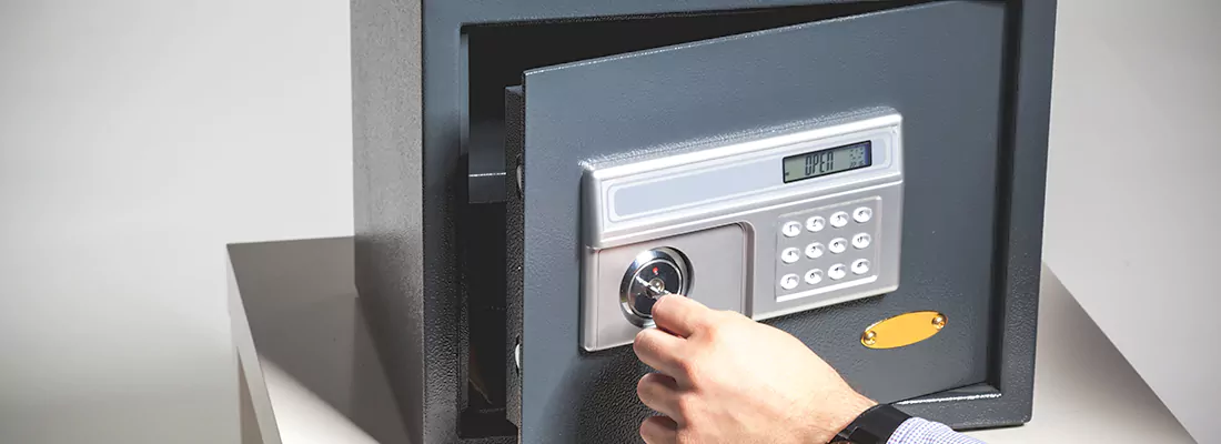 Safe Opening Repair in Laval